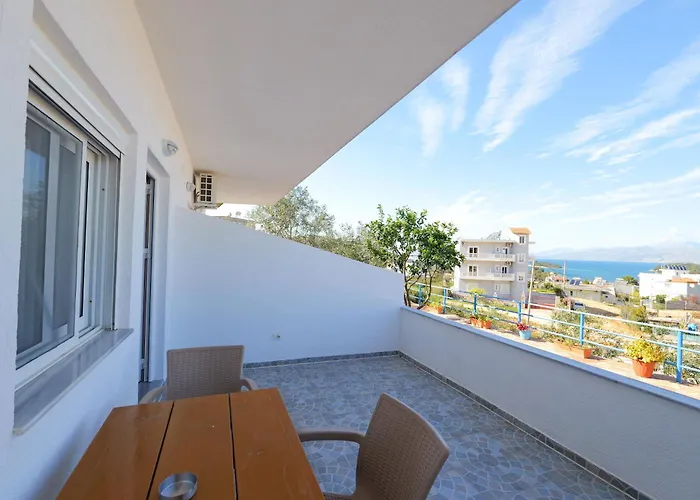 Blue Sky Apartment Ksamil