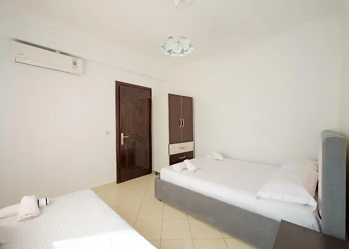 Blue Sky Lägenhet Ksamil